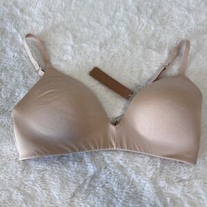 Skims Women's Wireless Form T-Shirt Bra Sand Beige Size 32C NWT